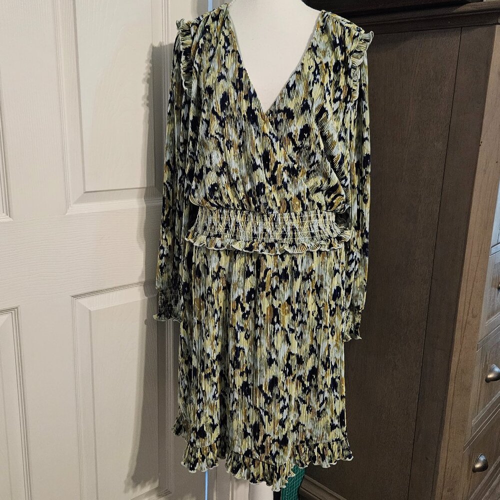 Chelsea28 Dress with Long Sleeves Size 2X